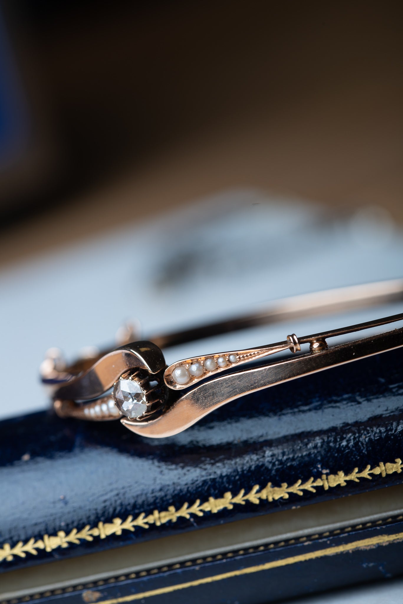 Edwardian Crossover Rosecut Diamond Bracelet - LUXORIA VITA