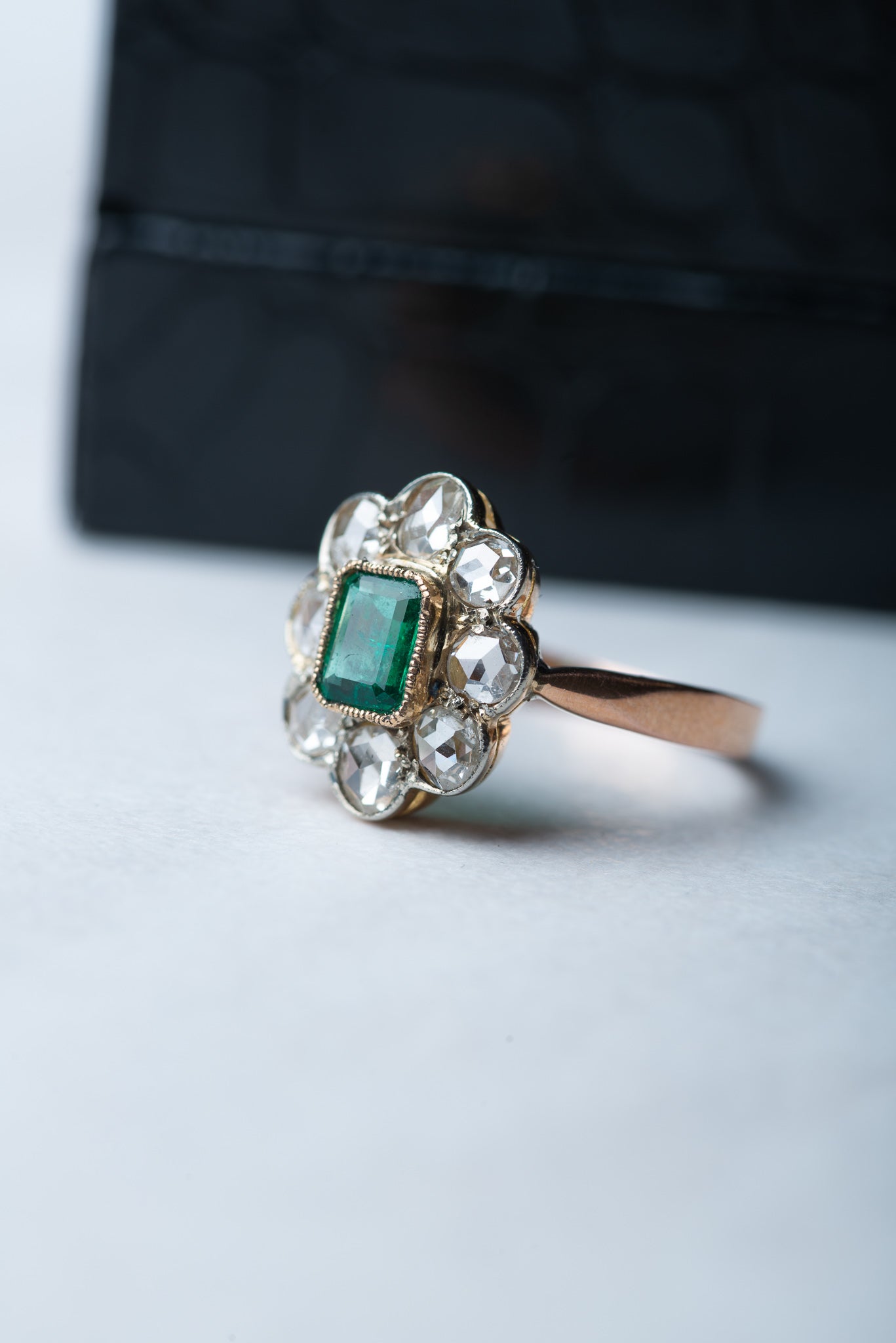 Vintage Emerald Rosecut Diamond Ring - LUXORIA VITA
