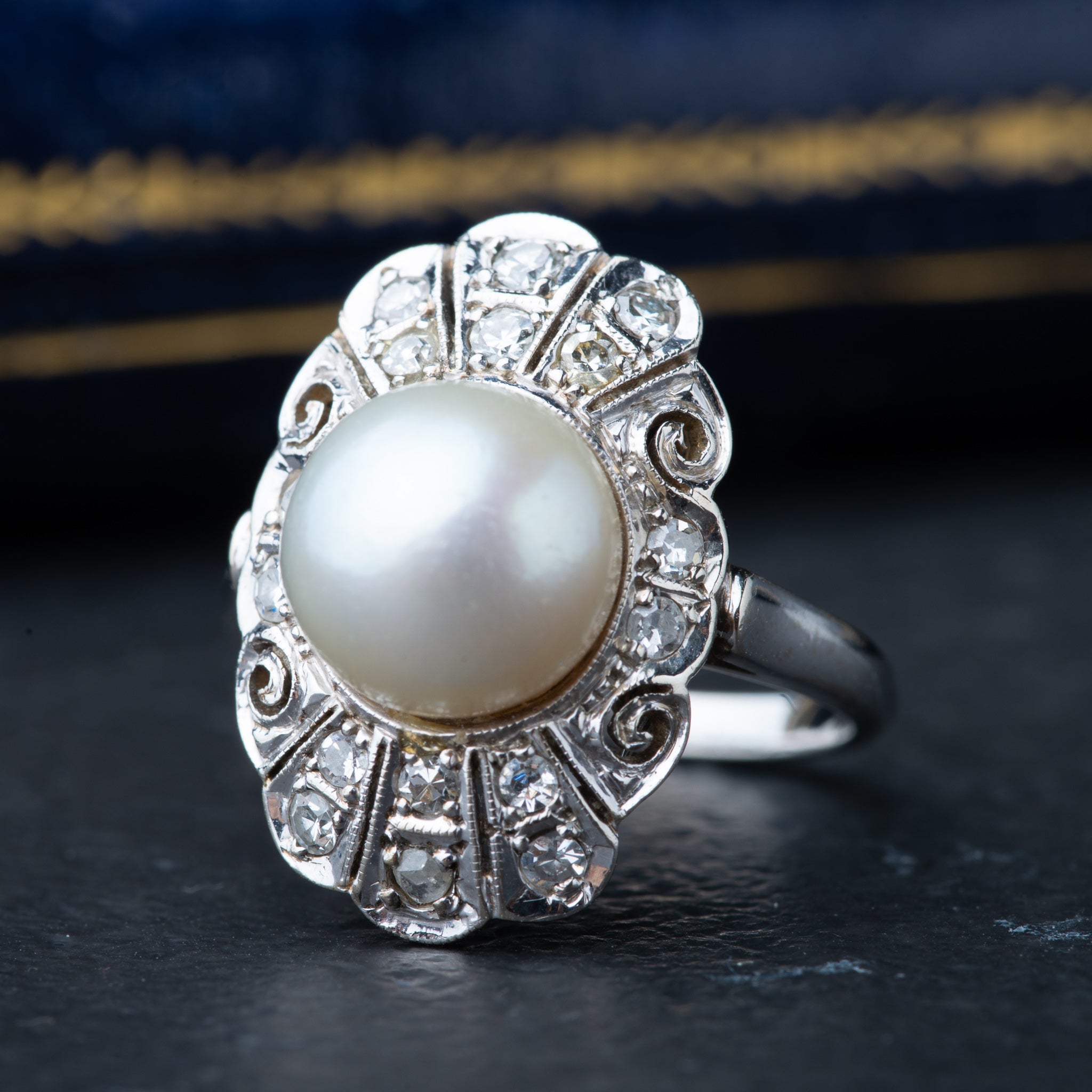 Vintage Pearl Diamond Ring - LUXORIA VITA