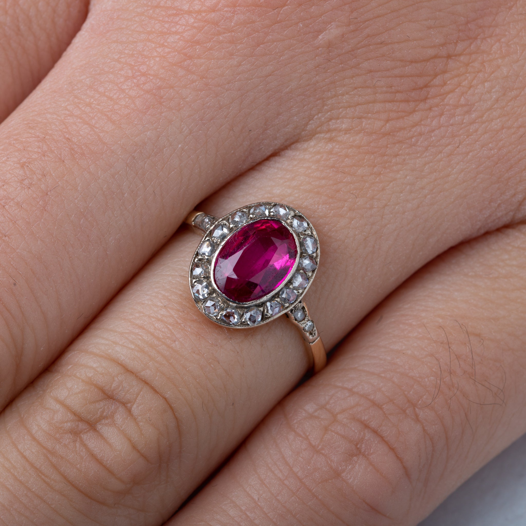 Art Deco Ruby Verneuil Diamond Ring - Luxoria Vita