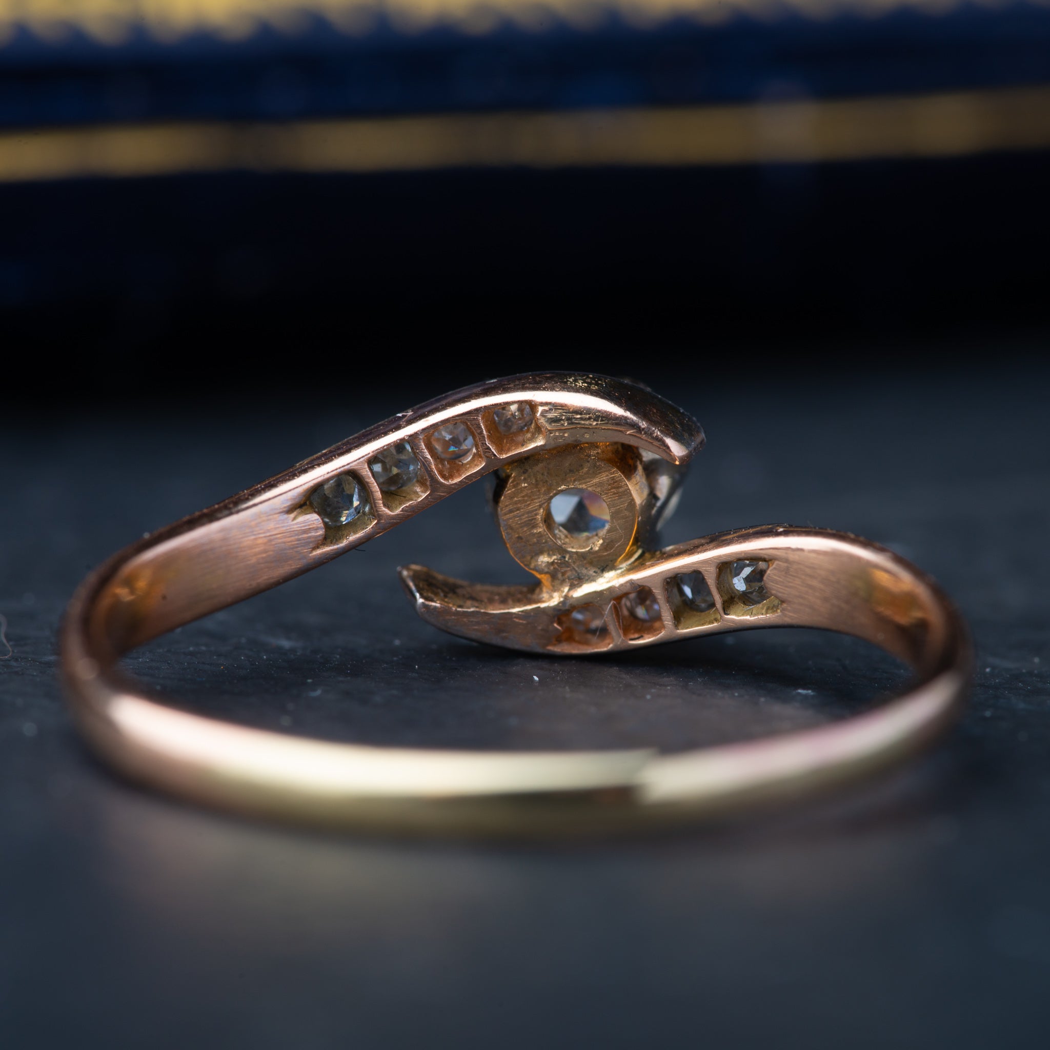 Antique Diamond Swirl Ring - LUXORIA VITA