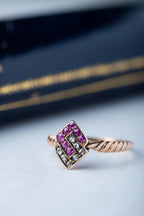 Antique "S" Monogram Ring - LUXORIA VITA