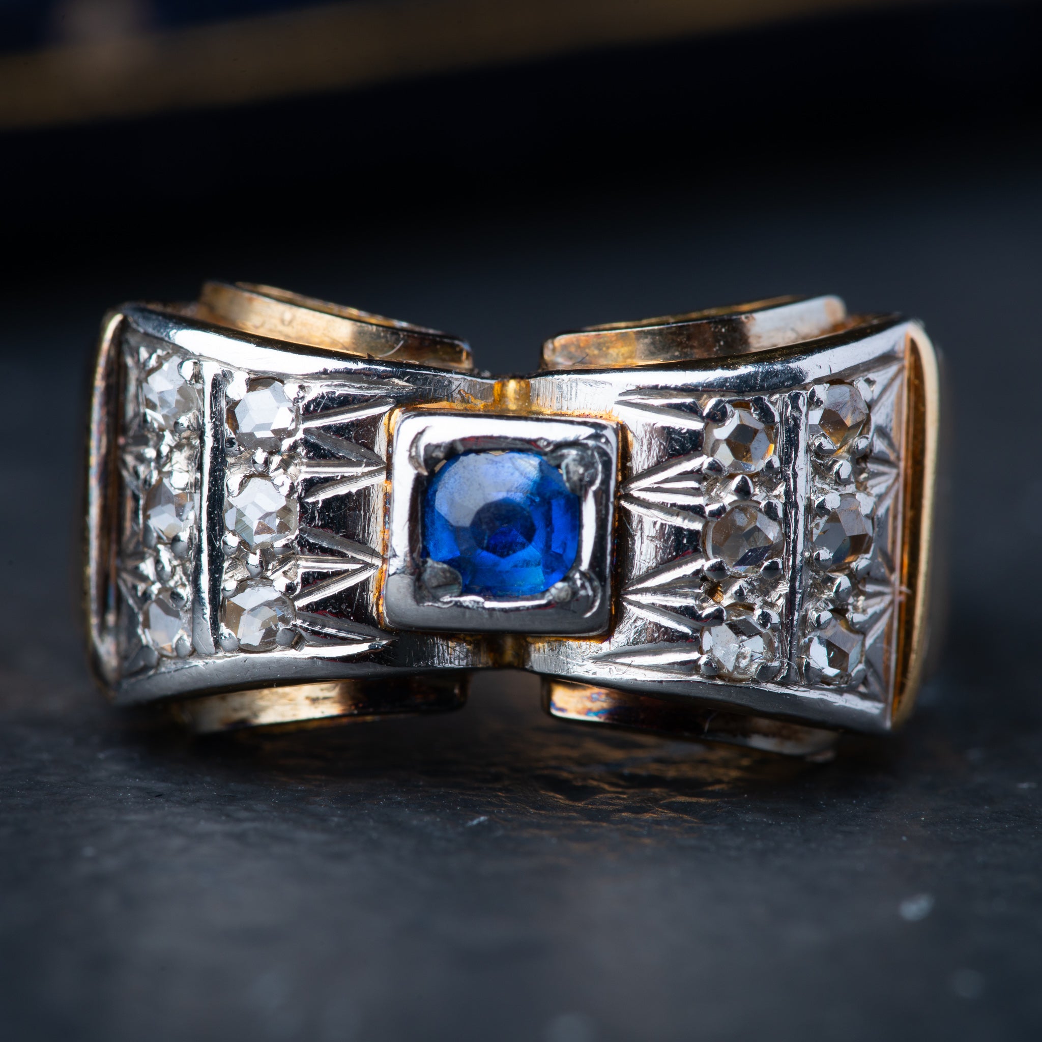 Retro Sapphire Tank Ring - Luxoria Vita