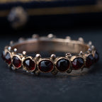 Antique Eternity Garnet Ring - LUXORIA VITA