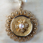 Vintage Flower Pearl Pendant - LUXORIA VITA