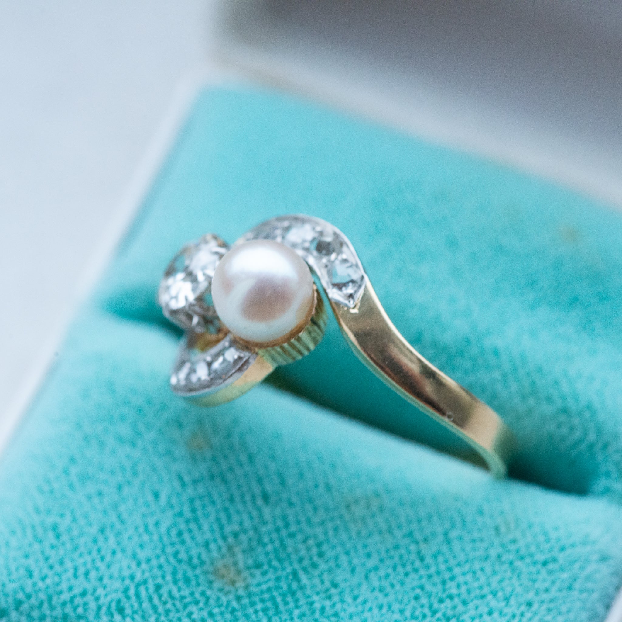 1920's Art Deco 0.50ct Diamond Pearl Ring