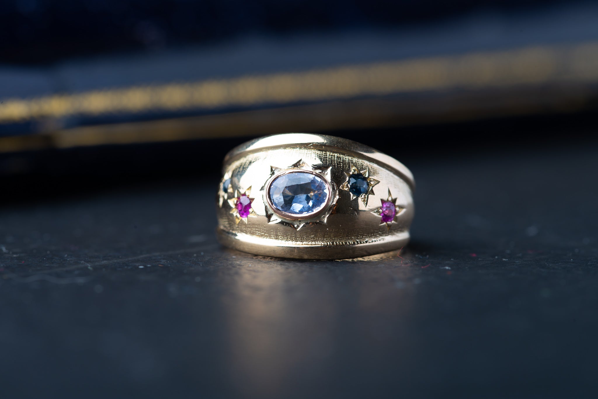 Vintage Sapphire Star ring - LUXORIA VITA