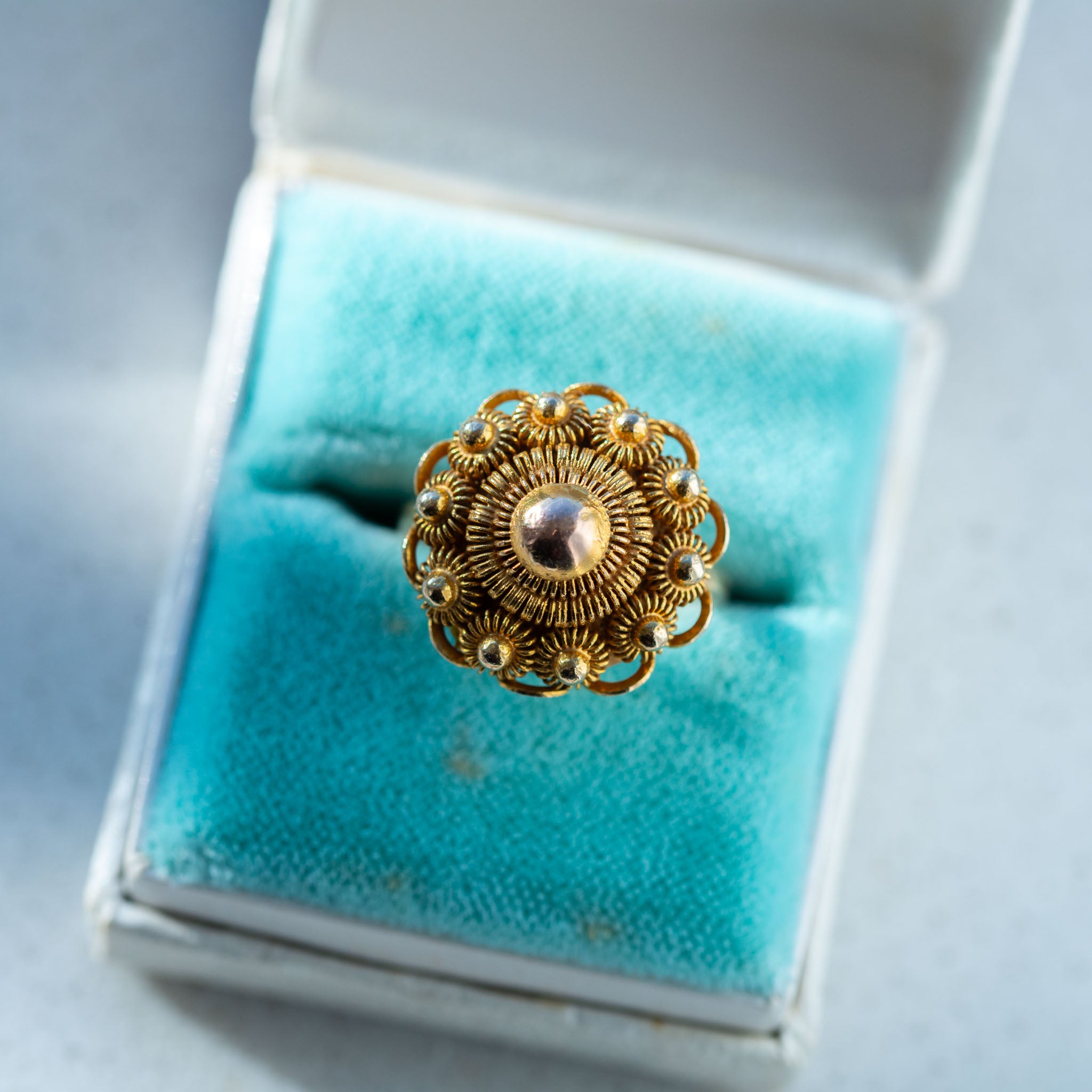 Vintage Dutch "Zeeuwse Knoop" Entourage Ring