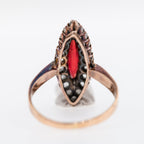 Victoriaanse Franse Navette Ring: Marquise Perpignan Granaat, Rosegeslepen Diamanten Halo, 18K Goud