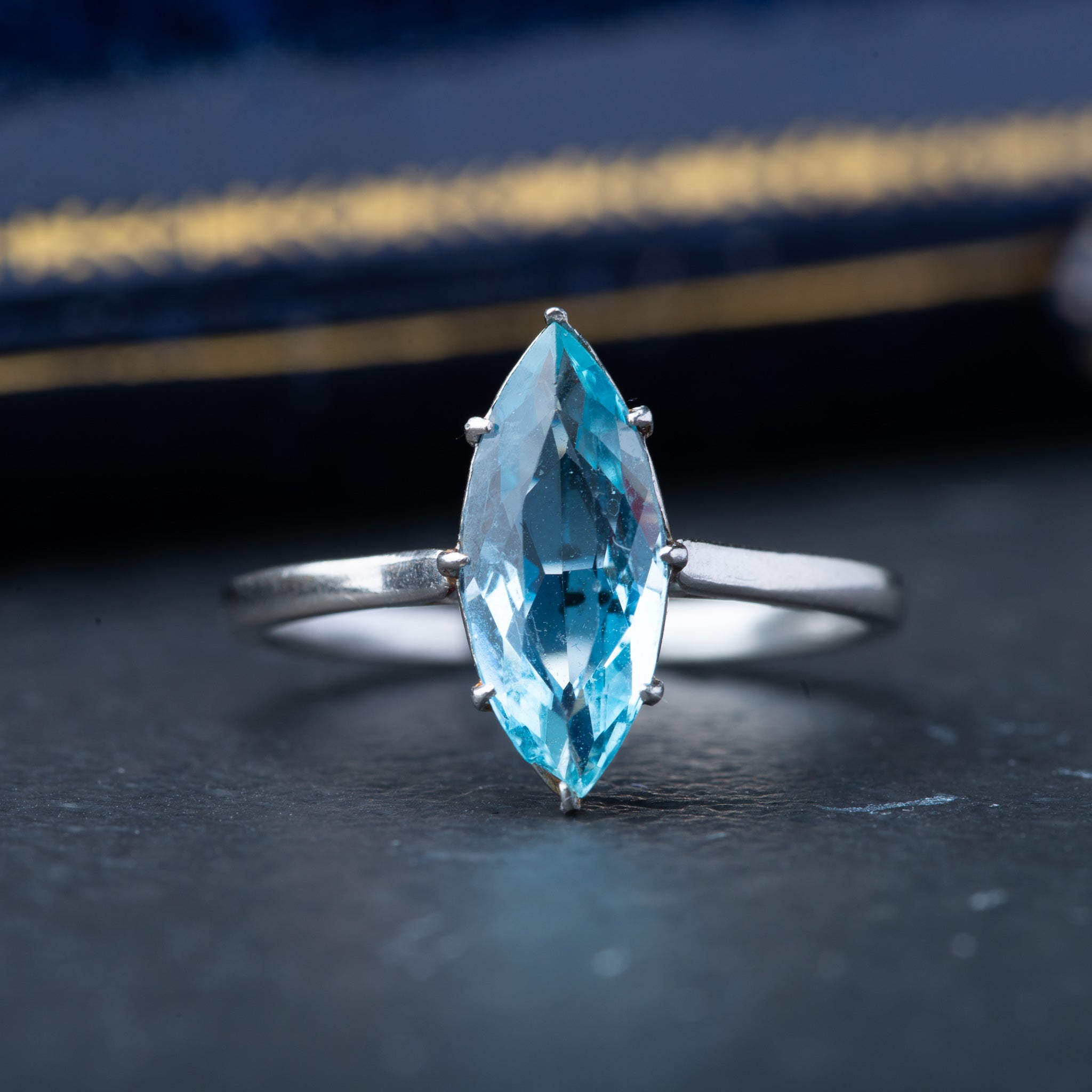 Marquise Aquamarine Platinum Ring - Luxoria Vita