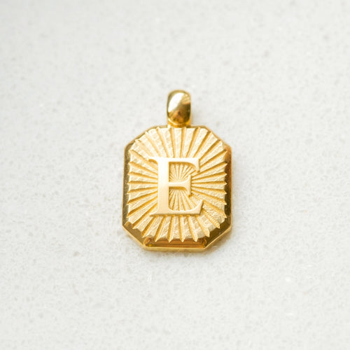 Luxoria Letter E Pendant - LUXORIA VITA