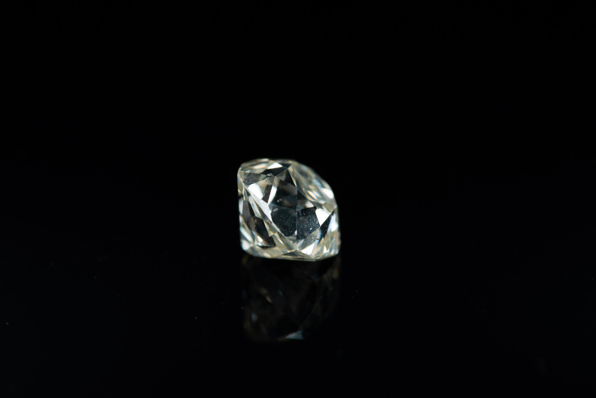 2.90 carat loose diamond - Luxoria Vita