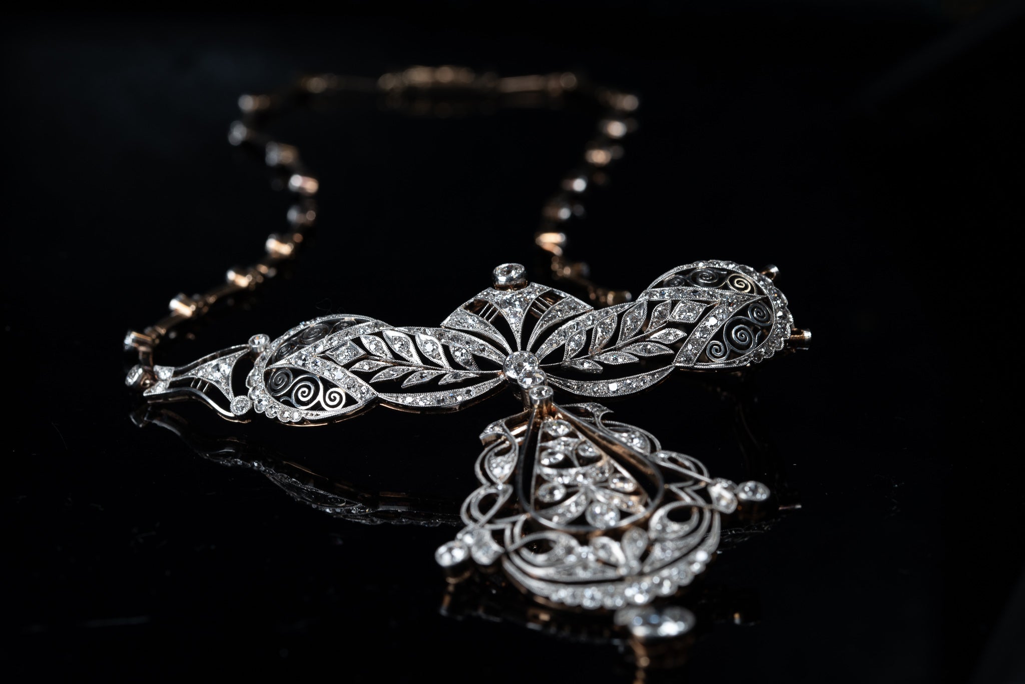 Day & Night Art Deco 9.00ct Diamond Necklace - LUXORIA VITA